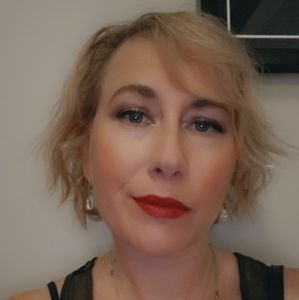 Meet your Posher, Victoria